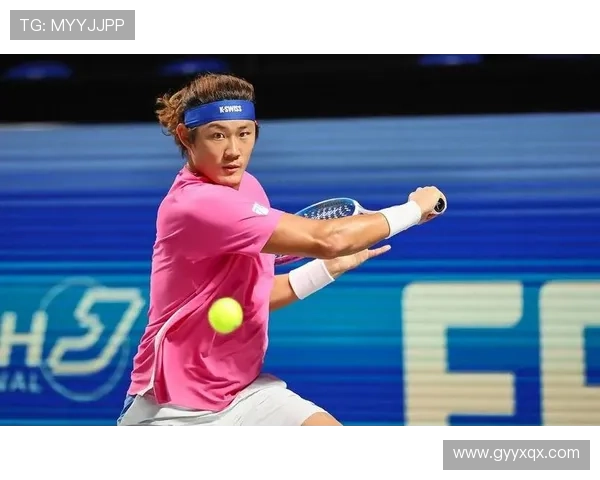 网球新星崛起:张之臻惊艳全场闯入国际大赛四强 网球新星崛起:张之臻惊艳全场闯入国际大赛四强