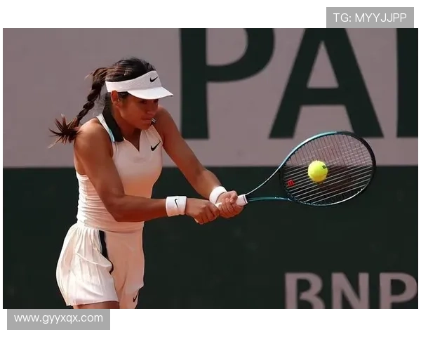 网球赛场风云再起 新星崛起力克世界排名前十球员引发热议 网球赛场风云再起 新星崛起力克世界排名前十球员引发热议