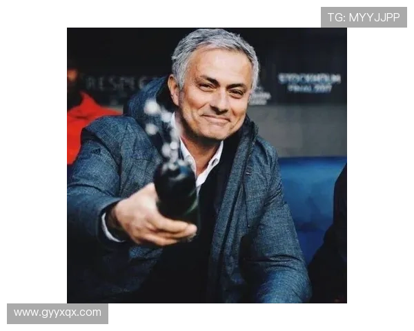 罗马队新赛季展望:穆里尼奥引领战术革新,目标重返欧冠资格 罗马队新赛季展望:穆里尼奥引领战术革新,目标重返欧冠资格